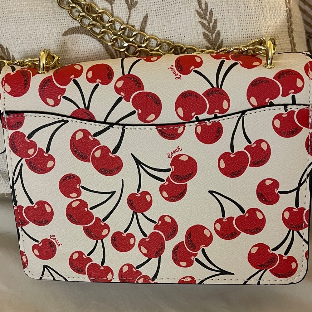 Coach Rare Red Cherry Shoulder Bag with Gold Chain and Coach Card Cherries Coach - Picture 5 of 11